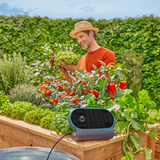 GARDENA AquaBloom Set L voor bewatering op zonne-energie besproeiingscomputer Grijs/turquoise, Automatisch besproeiingssysteem, accu inbegrepen