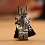 LEGO Icons - The Lord of the Rings: de helm van Sauron Constructiespeelgoed 11373, Retail