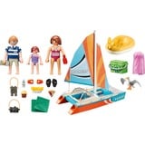 PLAYMOBIL Family Fun - Catamaran Constructiespeelgoed 71043