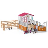 Schleich Horse Club - Paardenbox met Arabische paarden en verzorgster, speelgoedfiguur 42369