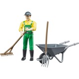 bruder bworld boer met kruiwagen en gereedschap Speelfiguur 62610