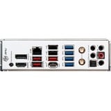 MSI MPG B650 EDGE WIFI socket AM5 moederbord Zilver, RAID, 2.5 GbE-LAN, WiFi 6E, BT 5.2, Sound, ATX