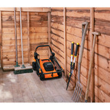 BLACK+DECKER BEMWP340 grasmaaier Oranje/zwart, 34 cm, 1400W