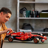 LEGO Technic - Ferrari SF-24 F1 auto Constructiespeelgoed 42207