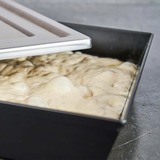 Ooni Detroit Style Pizza Pan Small (24cm x 16cm) bakvorm Grijs/zilver, Incl. deksel
