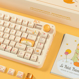 Iqunix ZX75 Sunset Ponder Wireless Mechanical Keyboard Lichtgeel, US lay-out (QWERTY), IQUNIX Little Prince, 75%, RGB leds, Hot-swappable, Double-shot PBT, 2.4GHz | Bluetooth 5.1 | USB-C