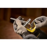 Stanley FATMAX V20 18V Brushless Reciprozaag Geel/zwart, Koffer, 2 accu's (2.0Ah) en oplader inbegrepen