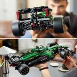 LEGO LEGO 42240 Technic TBA Constructiespeelgoed 