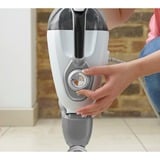 BLACK+DECKER BHSM168D 1600W Steam-mop met deltavoet en 8 accessoires stoomreiniger Zilver/wit