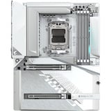 GIGABYTE X870 AORUS PRO ICE socket AM5 moederbord Zilver/wit, RAID, 5 Gb-LAN, WLAN, BT, Sound, ATX