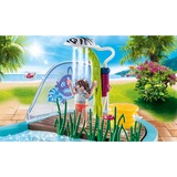 PLAYMOBIL Family Fun - Leuk zwembad met watersplash Constructiespeelgoed 70610