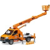 bruder Mercedes Benz Sprinter met werkplatform en licht en geluid Modelvoertuig 02679