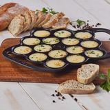 Victoria Poffertjes pan, 15 per keer, Seasoned bak-/braadpan Zwart, Color packaging