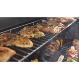 Weber Genesis E-335W gasbarbecue Zwart, 3 branders, 2 Boost-branders, Sear Zone, Propaan