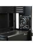 Seasonic SYNCRO Q704 + DGC-750 Tower-behuizing Zwart | 2x USB-A 3.2 (5 Gbit/s) | USB-C 3.2 (5 Gbit/s) | 2x Audio | Window-kit