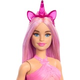 Barbie Dreamtopia - Eenhoornpop met roze haar en kleurrijke outfit 