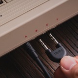 8BitDo Retro Mechanical ISO Keyboard - C64 Edition Beige, UK lay-out (QWERTY), Kailh Box White V2, 80% (TKL)	