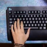 Logitech G213 Prodigy Gaming Keyboard Zwart, US-International, Mech dome, RGB leds