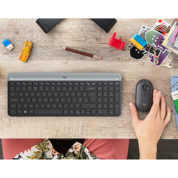 Logitech MK470 Slim Wireless Keyboard and Mouse Combo , desktopset
