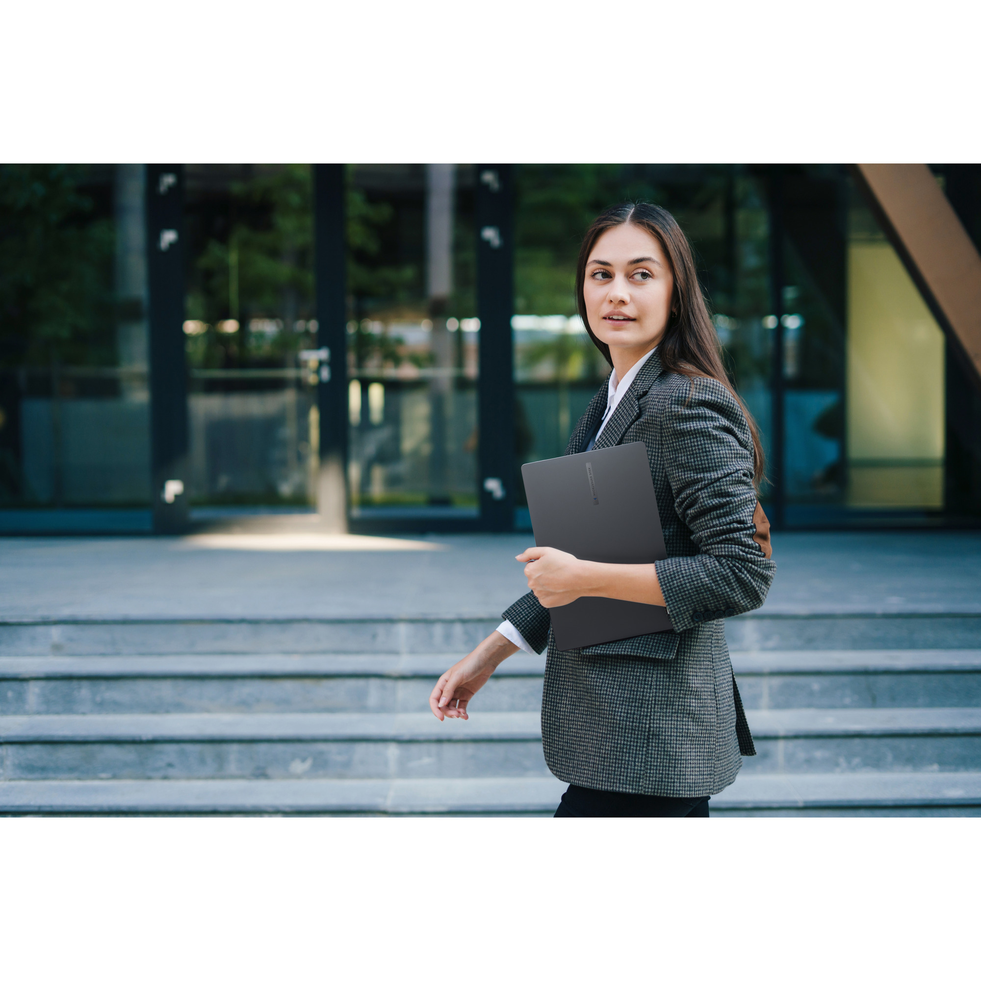 ASUS ExpertBook B1 B1403CVA-S63661XA 14"  Copilot+ laptop Grijs | Core i5-13420H | UHD Graphics | 8 GB | 256 GB SSD